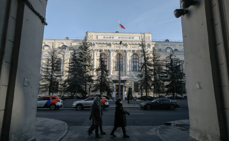 Три человека пострадали при воздушной атаке в Белгородской области